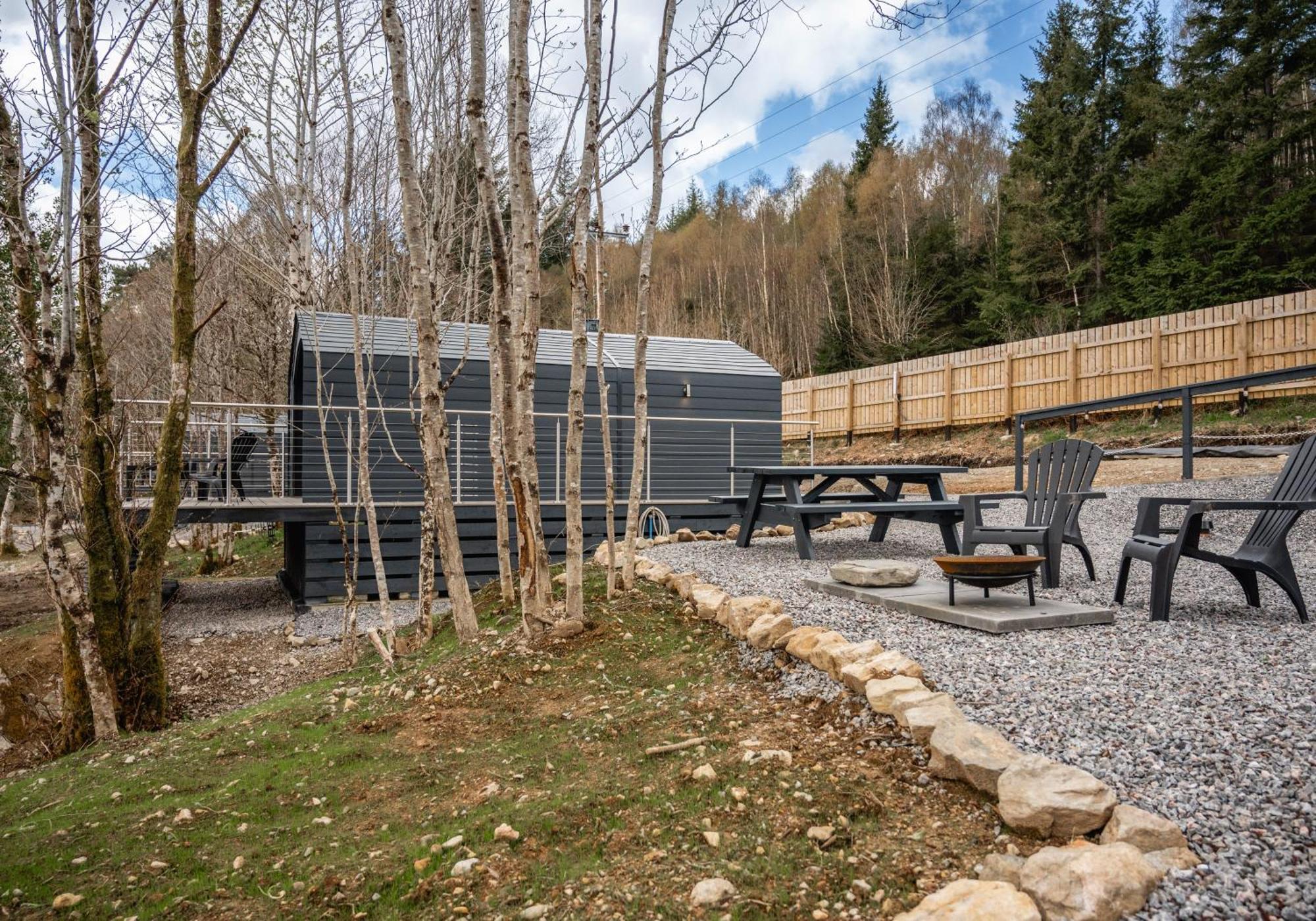 Nessie Pod Apartment Fort Augustus
